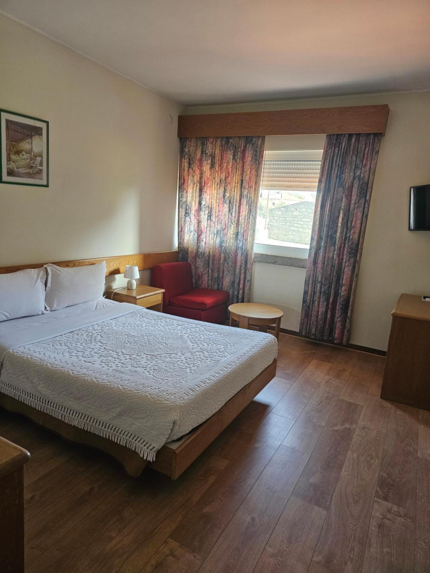 Hotel Cruz Da Mata Mangualde Buitenkant foto